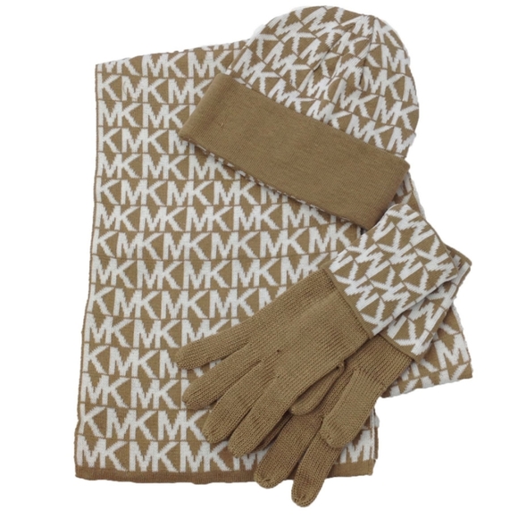 Michael Kors Accessories - 🆕Michael Kors Scarf, Hat & Gloves Gift Set in Camel 539240C